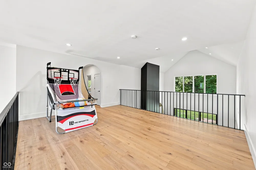 11620 Ansley Court Zionsville, IN 46077
