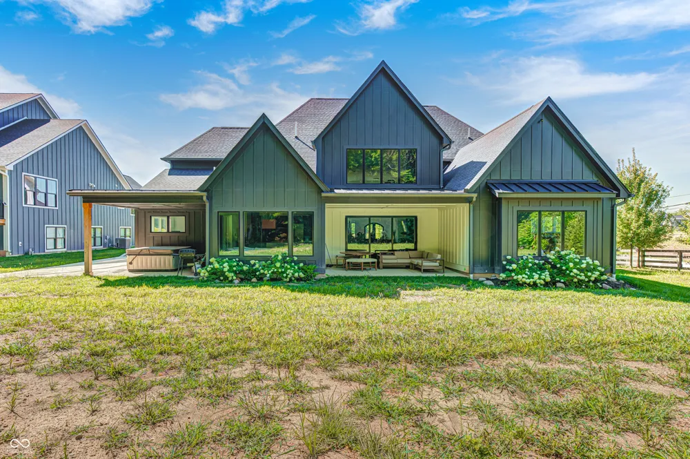 11620 Ansley Court Zionsville, IN 46077