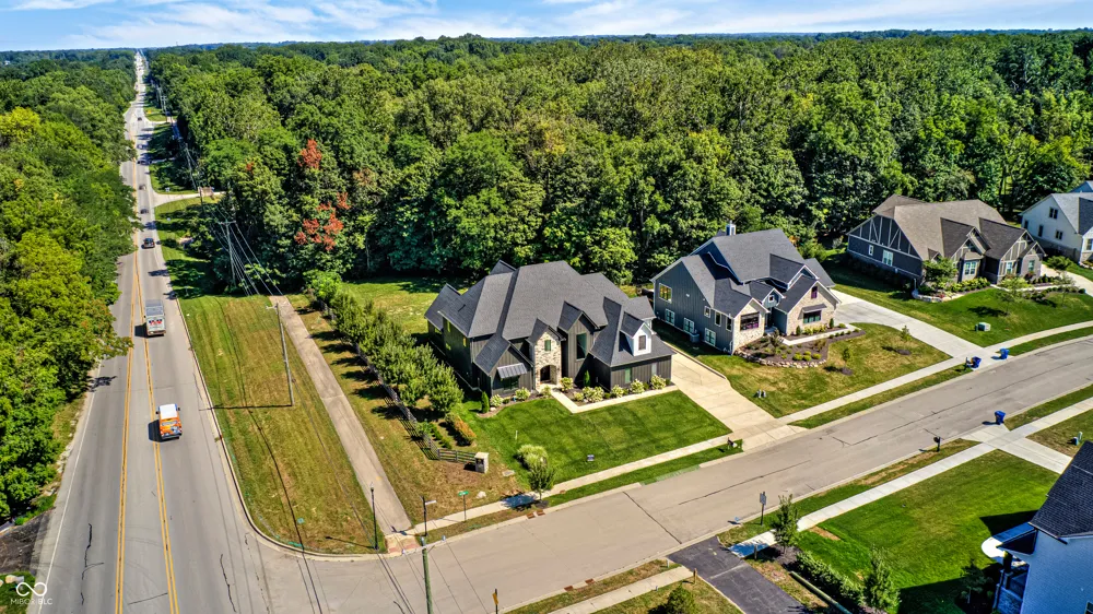 11620 Ansley Court Zionsville, IN 46077