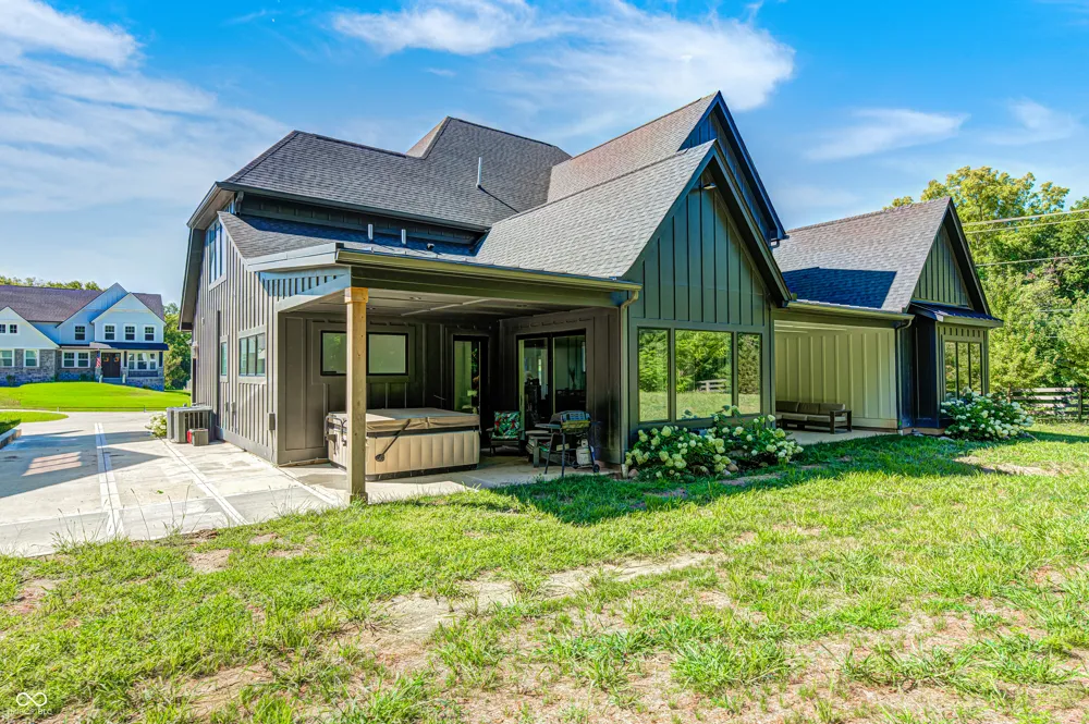 11620 Ansley Court Zionsville, IN 46077