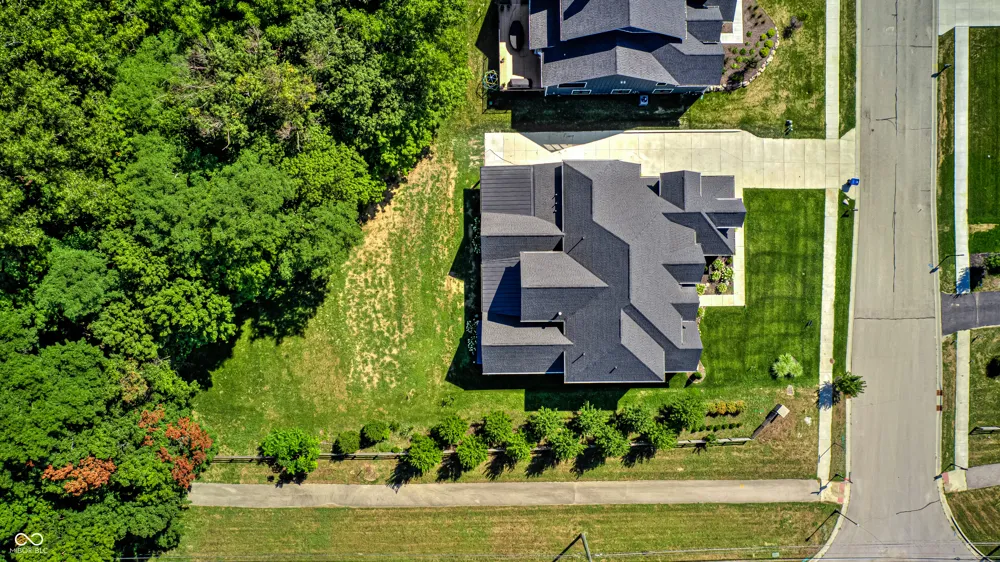 11620 Ansley Court Zionsville, IN 46077