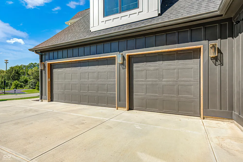 11620 Ansley Court Zionsville, IN 46077
