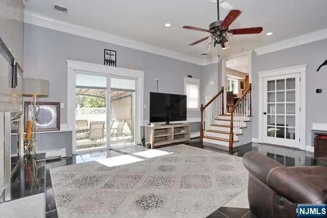 61 Intervale Road Par-Troy Hills, NJ 07005