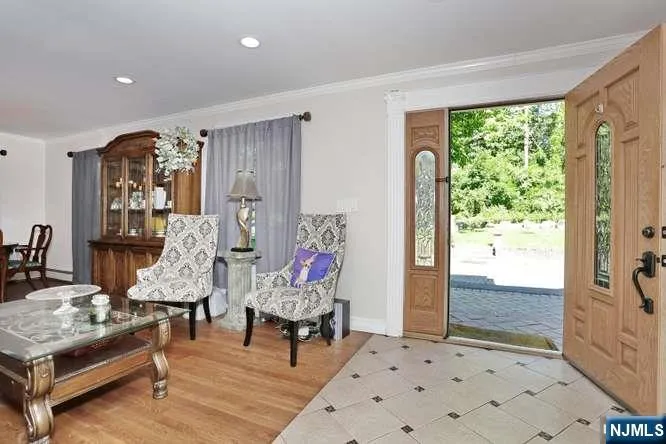 61 Intervale Road Par-Troy Hills, NJ 07005