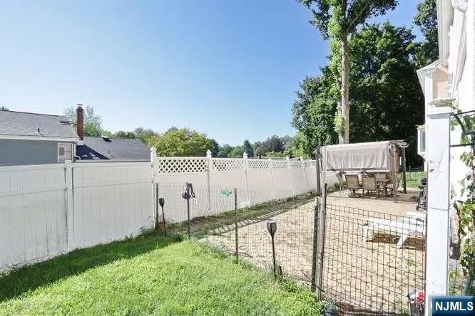 61 Intervale Road Par-Troy Hills, NJ 07005