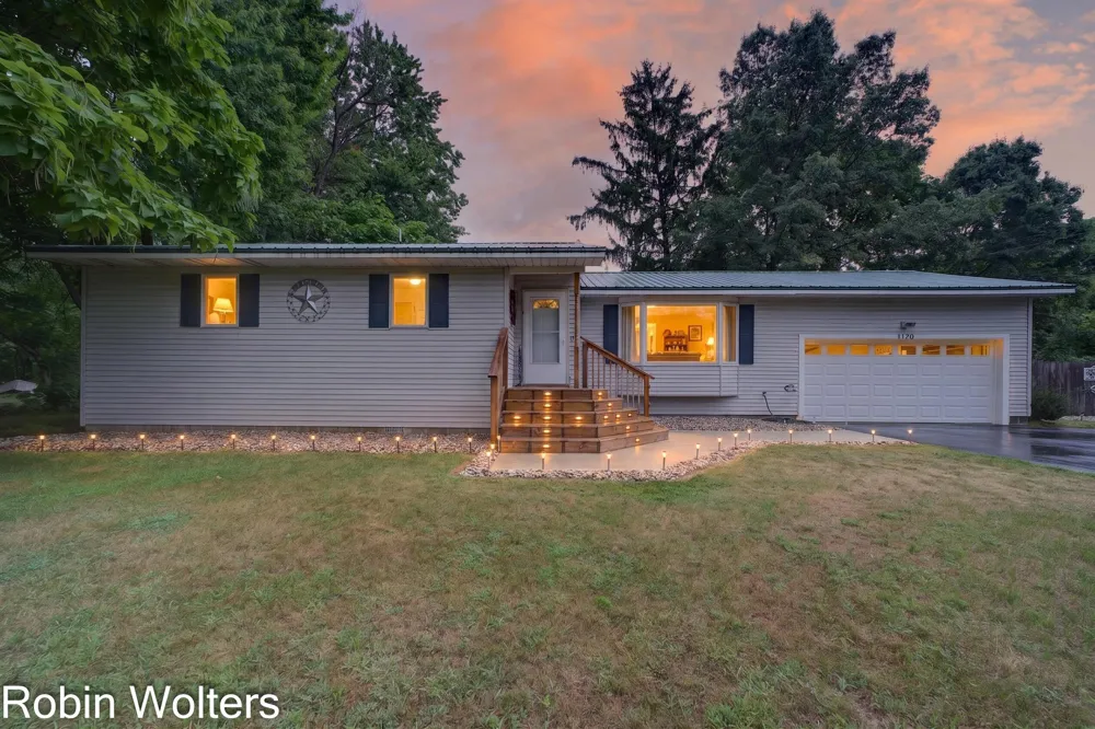 1120 S Mill Iron Road Muskegon, MI 49442
