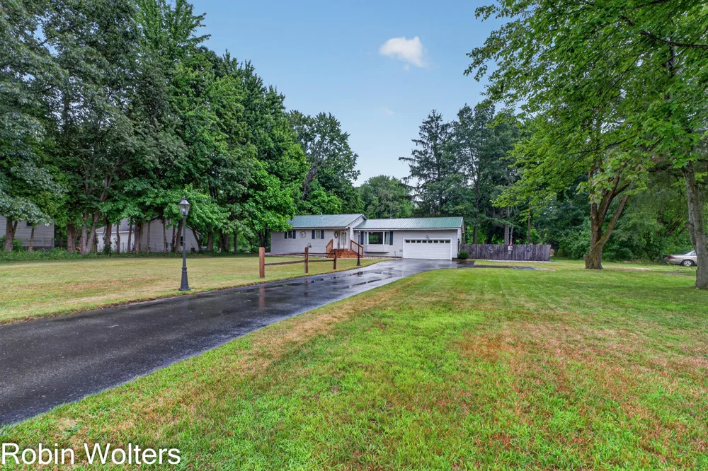 1120 S Mill Iron Road Muskegon, MI 49442