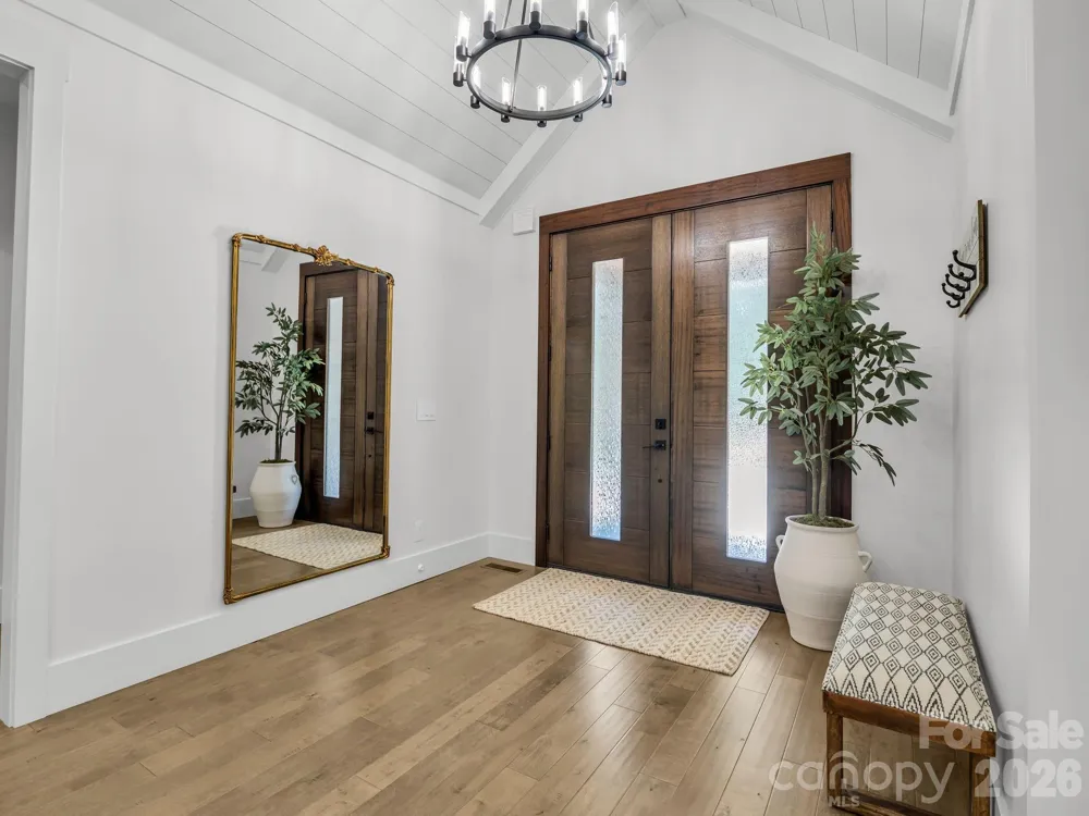 8 Lakeview Drive Fairview, NC 28730
