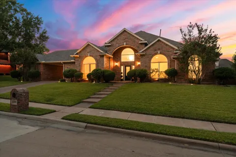 2508 Russwood Drive