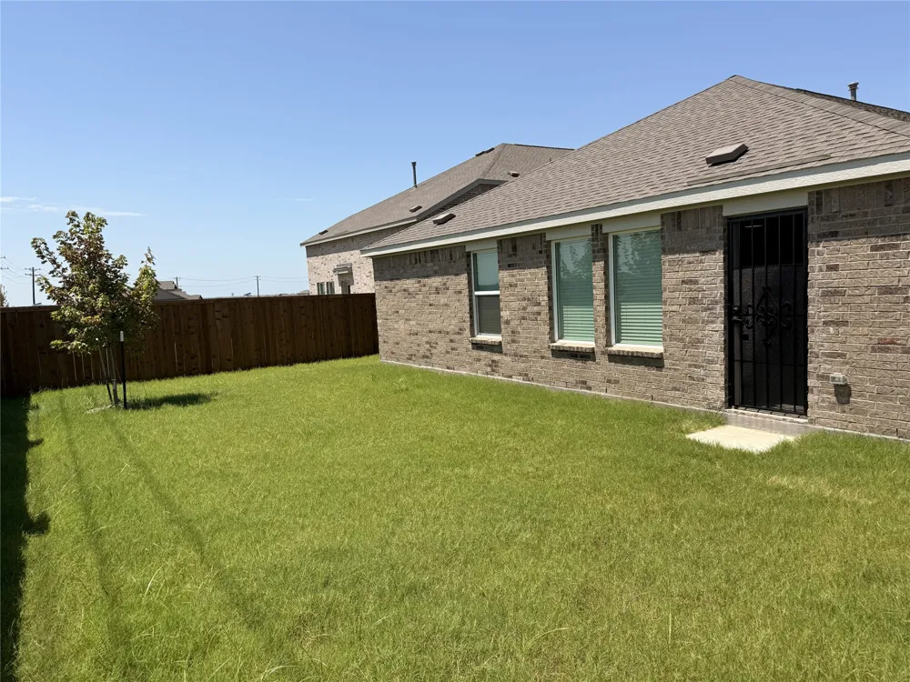 7808 Marion Downs Trail Pilot Point, TX 76258