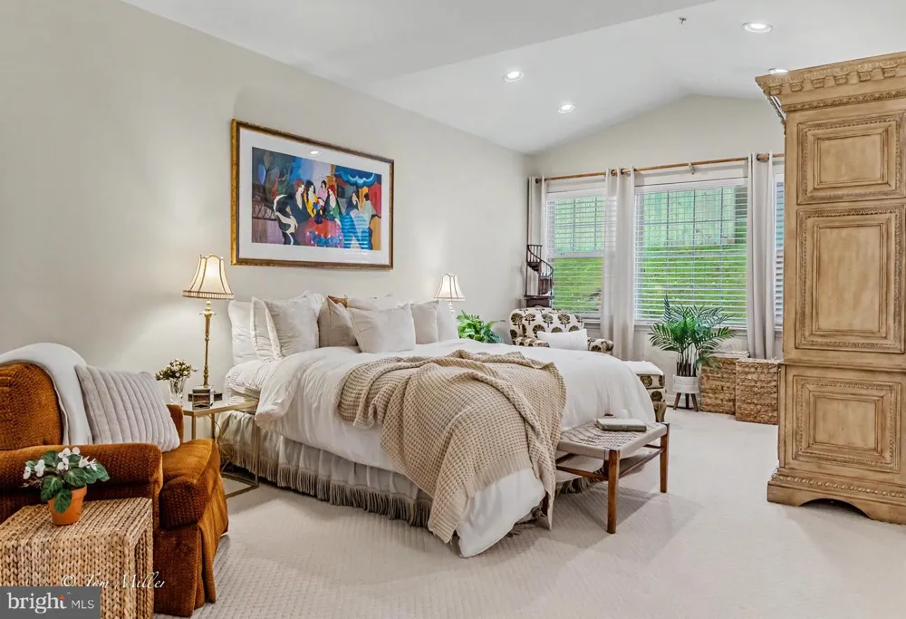 15 AUSTRINGER COURT #15 Baltimore, MD 21208