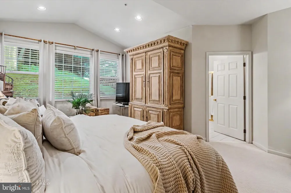 15 AUSTRINGER COURT #15 Baltimore, MD 21208