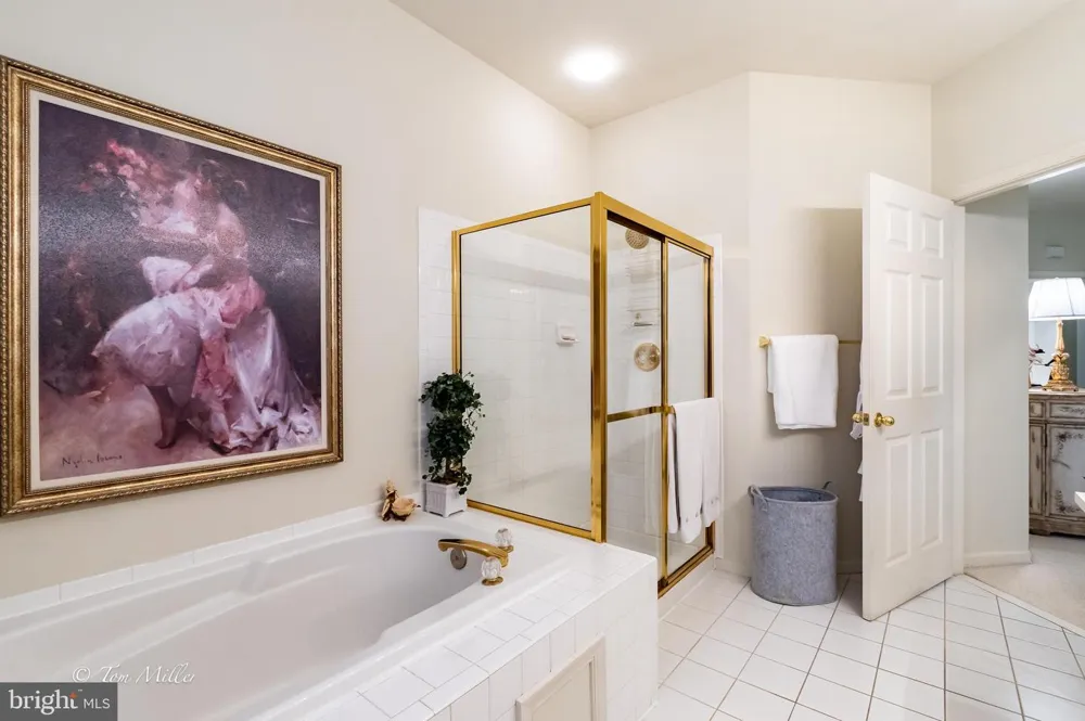 15 AUSTRINGER COURT #15 Baltimore, MD 21208