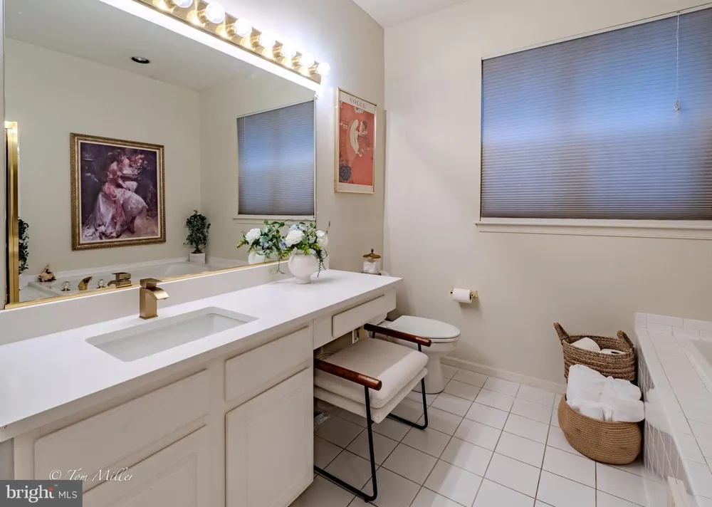15 AUSTRINGER COURT #15 Baltimore, MD 21208