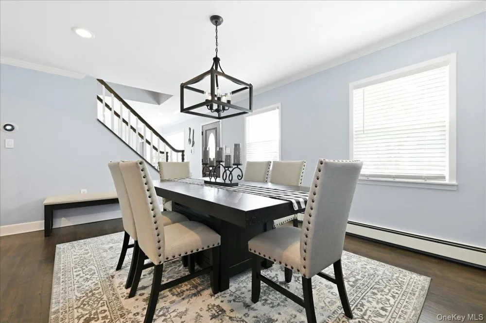 23 Needle Lane Levittown, NY 11756