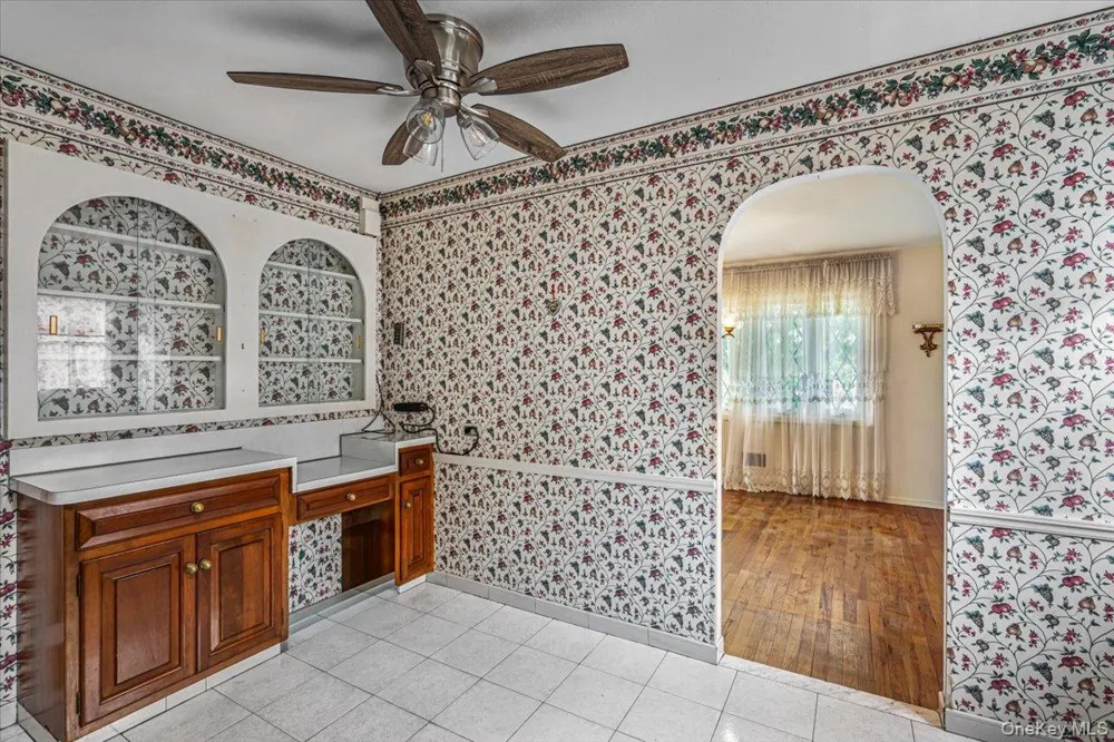 156-14 14th Avenue Beechhurst, NY 11357