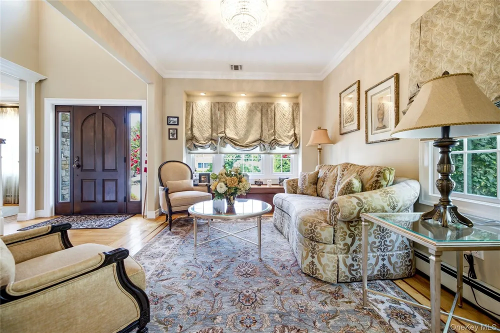 154 Shoreham Road Massapequa, NY 11758