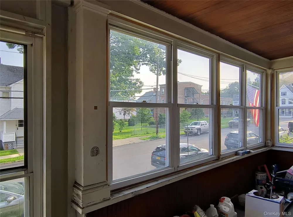 492 1st Street Newburgh, NY 12550