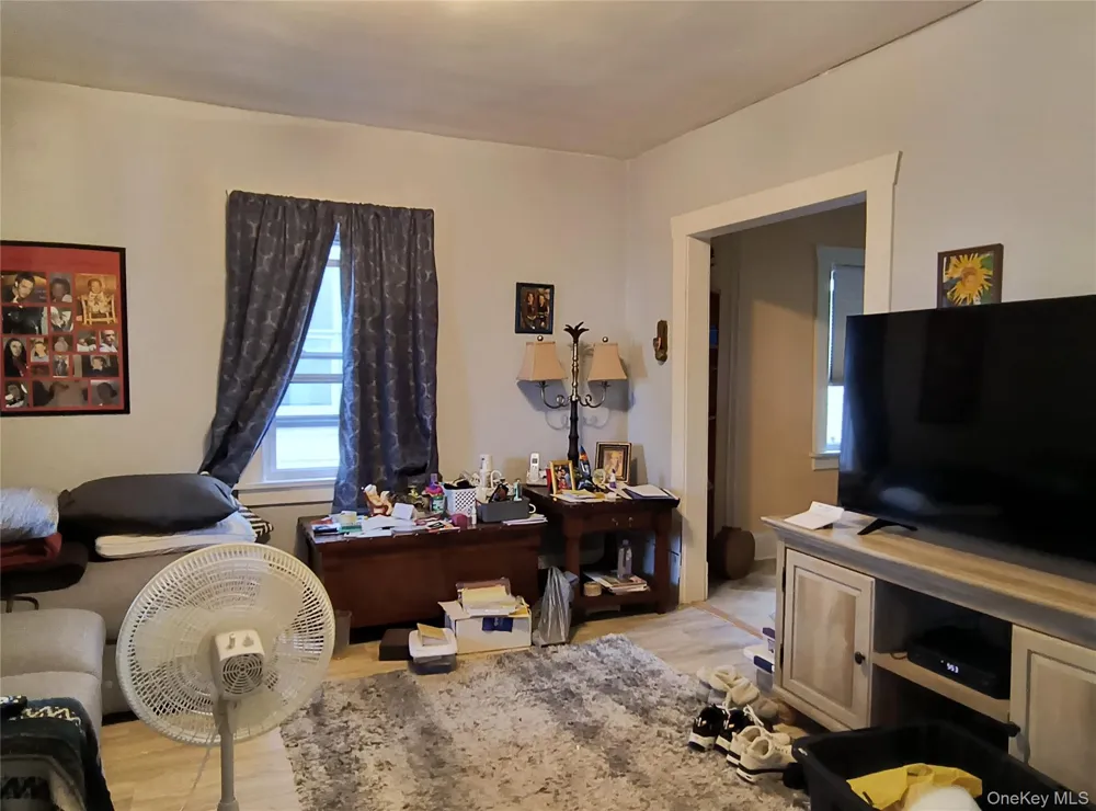 492 1st Street Newburgh, NY 12550