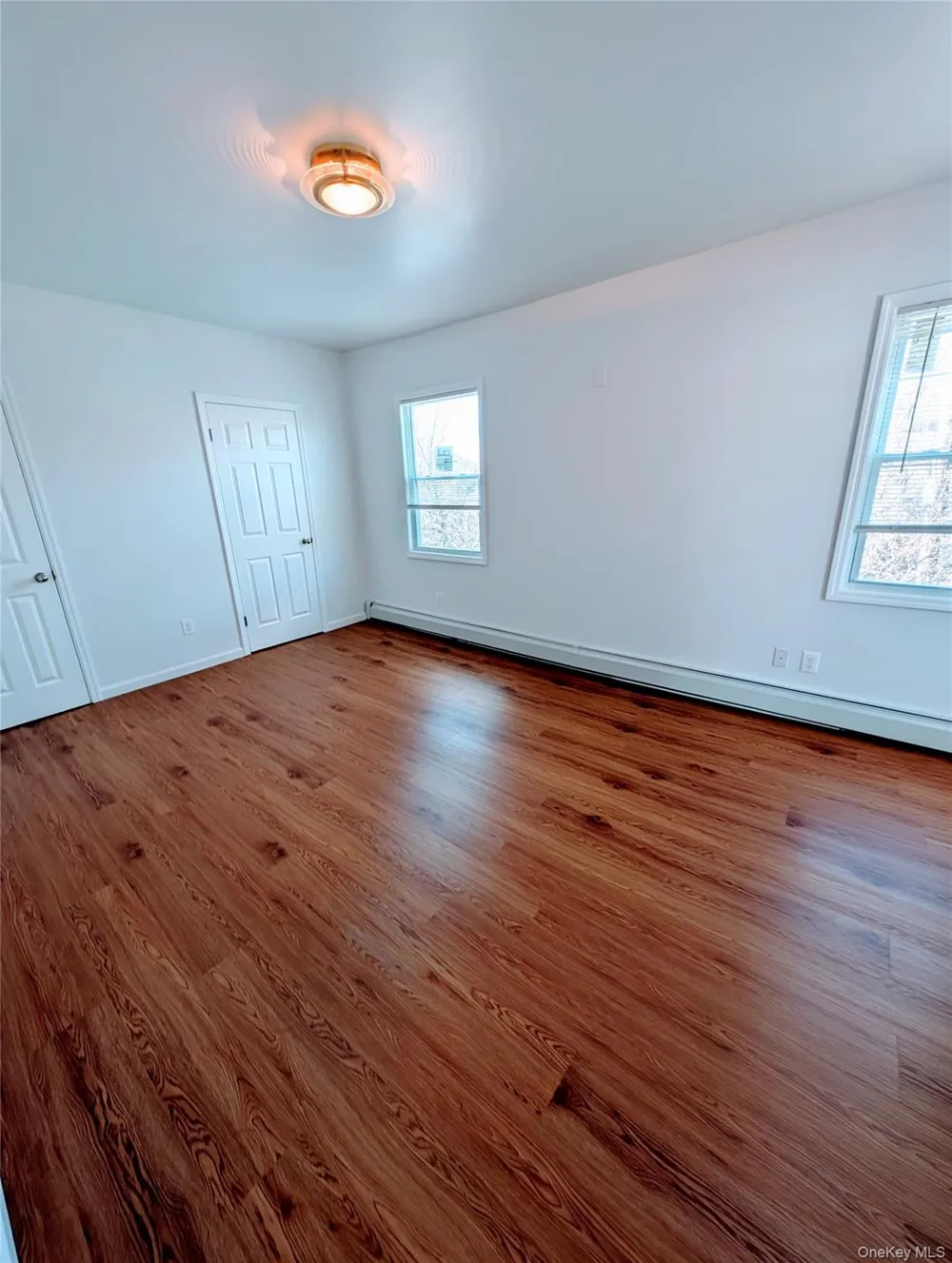 143-40 poplar Avenue Flushing, NY 11355
