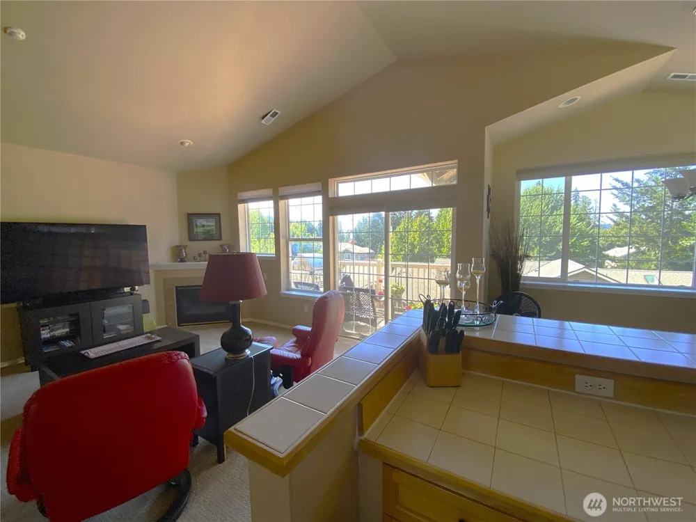 18664 NE 56th Court #FF1866 Redmond, WA 98052