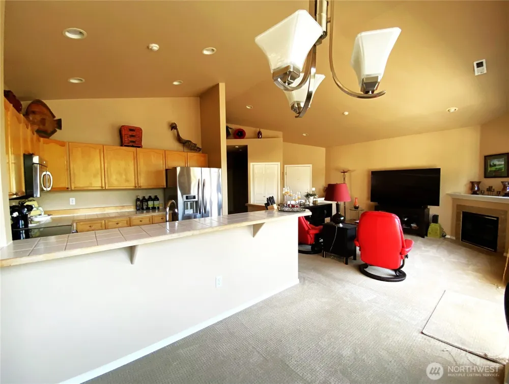 18664 NE 56th Court #FF1866 Redmond, WA 98052