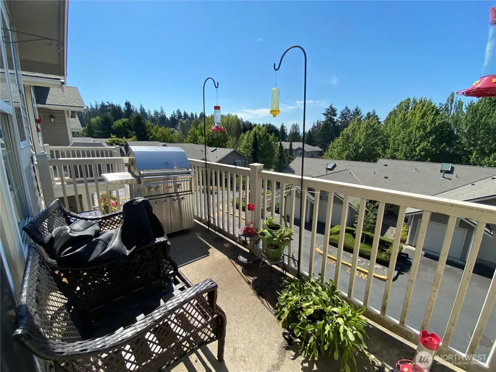 18664 NE 56th Court #FF1866 Redmond, WA 98052