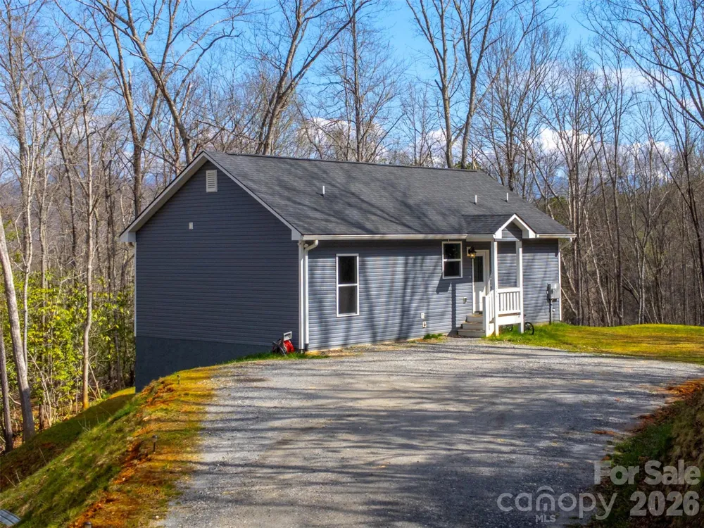 254 Ivory Lane Sylva, NC 28779