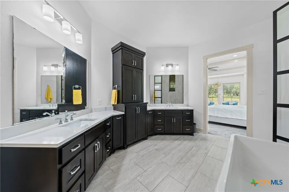 3008 Rolling Meadow Drive Salado, TX 76571