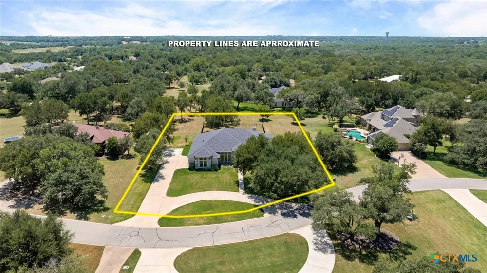 3008 Rolling Meadow Drive Salado, TX 76571