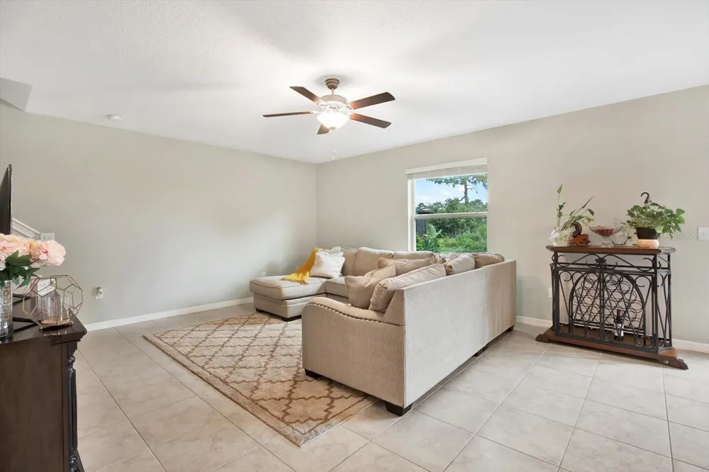 12813 WILDFLOWER MEADOW DRIVE Riverview, FL 33579