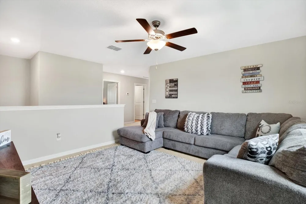 12813 WILDFLOWER MEADOW DRIVE Riverview, FL 33579