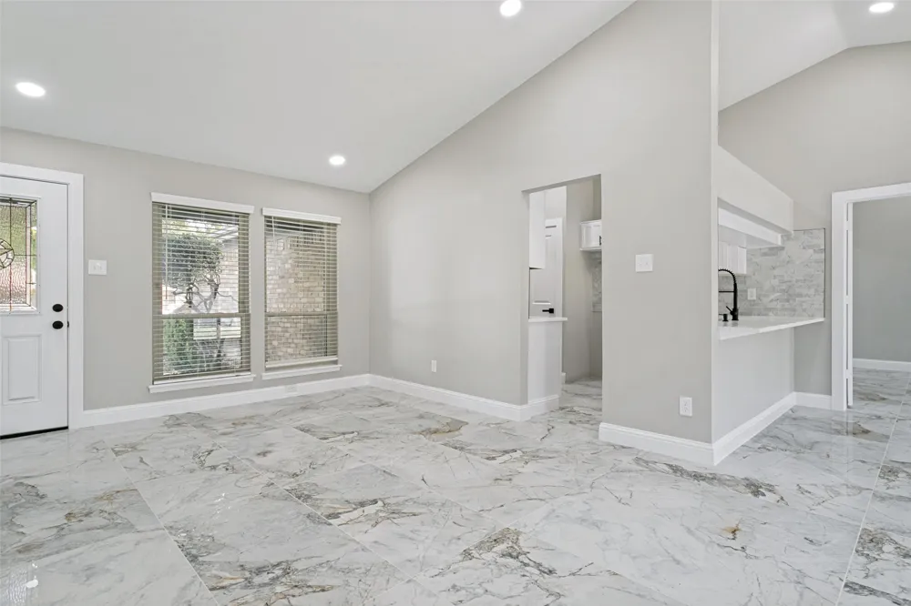 6633 Park Drive Watauga, TX 76148