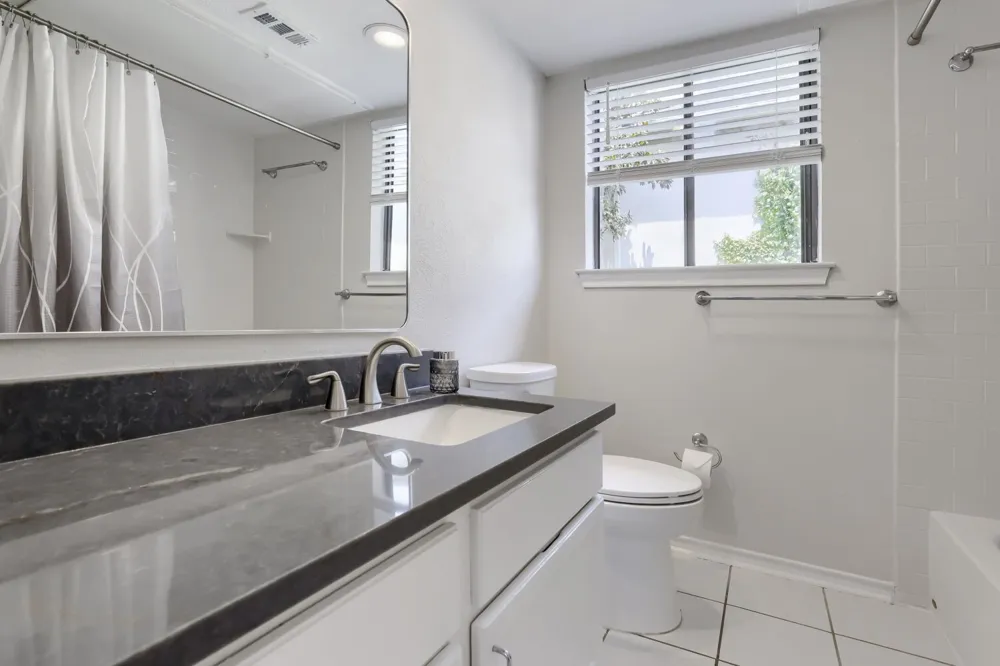 4000 Rawlins Street #108 Dallas, TX 75219
