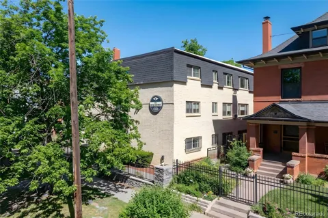 1332 Williams Street #202
