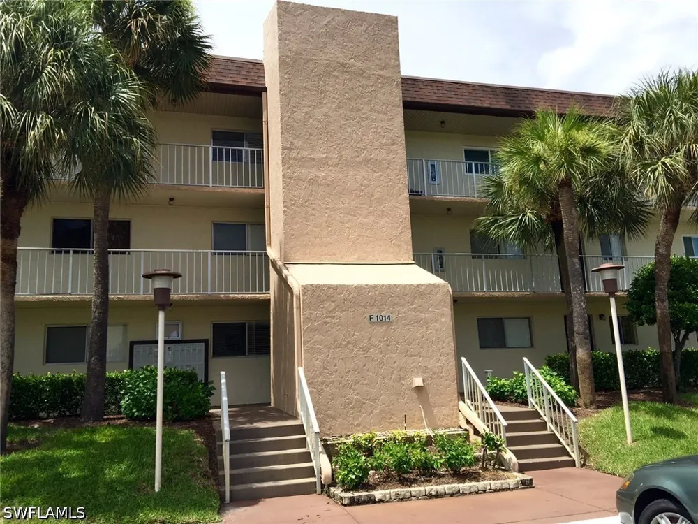 Manatee Road #H204 Naples, FL 34114