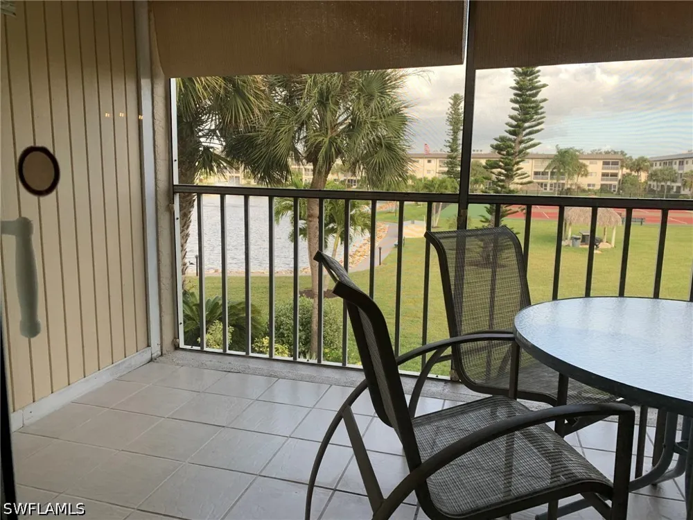 Manatee Road #H204 Naples, FL 34114