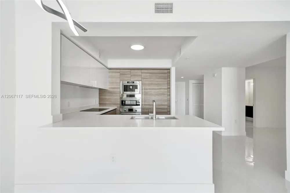 330 Sunny Isles Blvd #5-805 Sunny Isles Beach, FL 33160