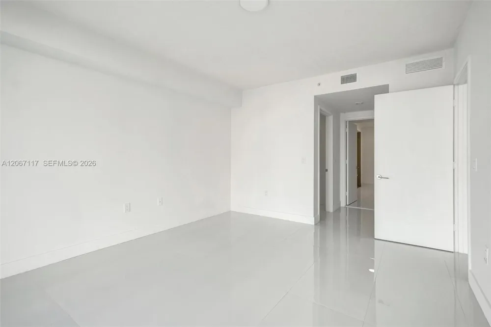 330 Sunny Isles Blvd #5-805 Sunny Isles Beach, FL 33160