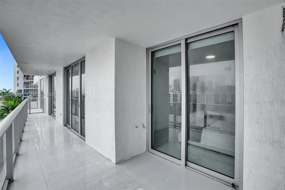 330 Sunny Isles Blvd #5-805 Sunny Isles Beach, FL 33160