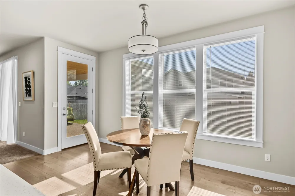 17330 128th Avenue Ct E Puyallup, WA 98374