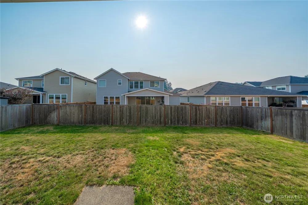 17330 128th Avenue Ct E Puyallup, WA 98374