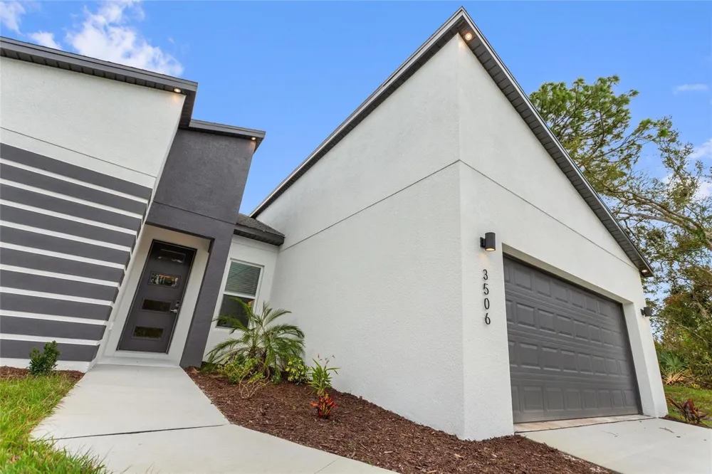 3506 LOOKOUT LANE North Port, FL 34288