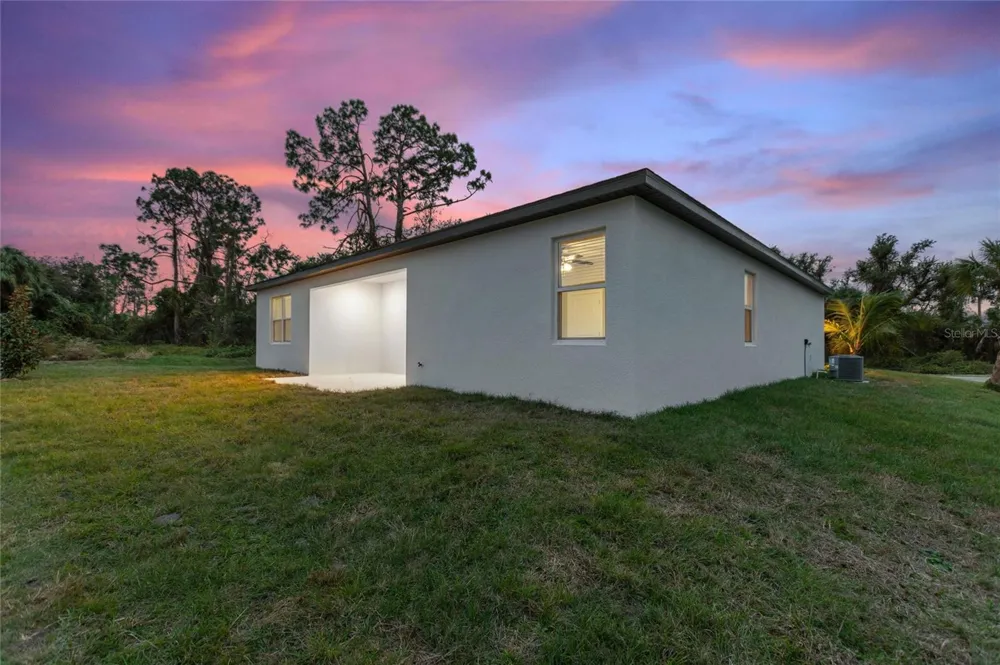 3506 LOOKOUT LANE North Port, FL 34288
