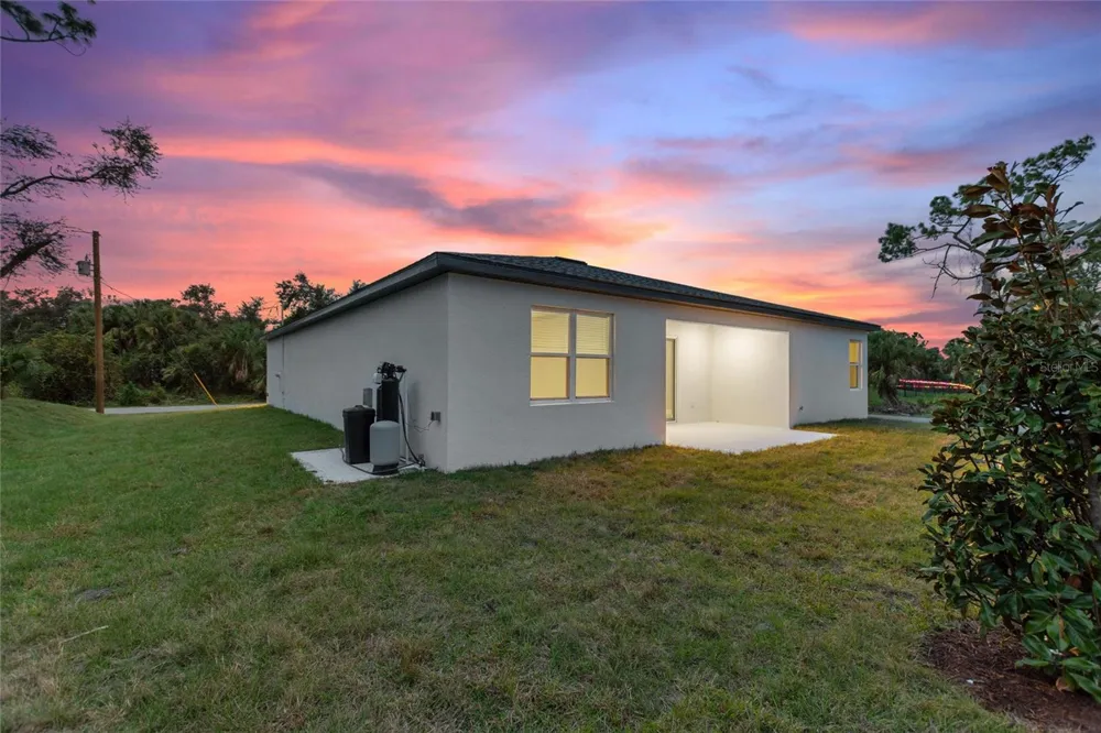 3506 LOOKOUT LANE North Port, FL 34288