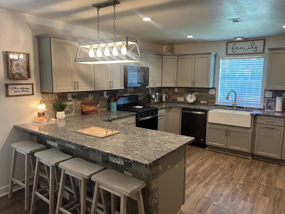 8345 County Road 205 Grandview, TX 76050