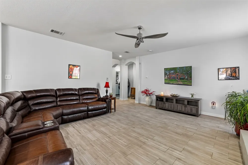 6716 Magnum Drive Plano, TX 75024