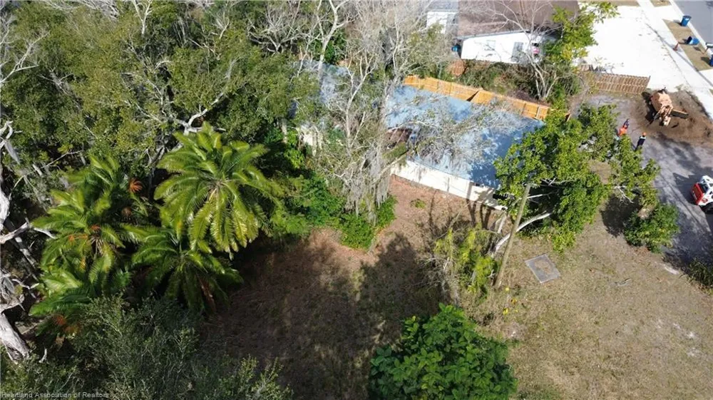 231 S ORANGE STREET Sebring, FL 33870