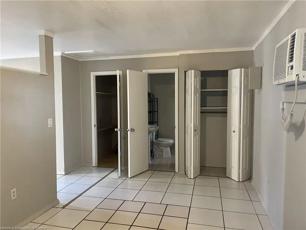 231 S ORANGE STREET Sebring, FL 33870