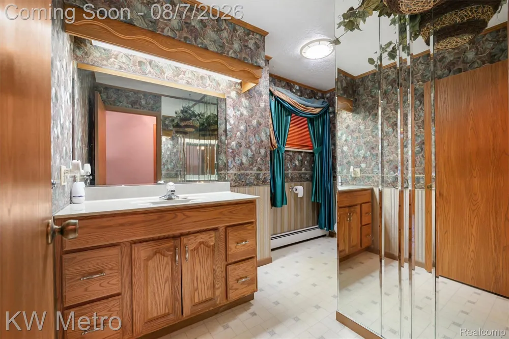 4225 Shreve Drive Bridgeport Charter Township, MI 48722